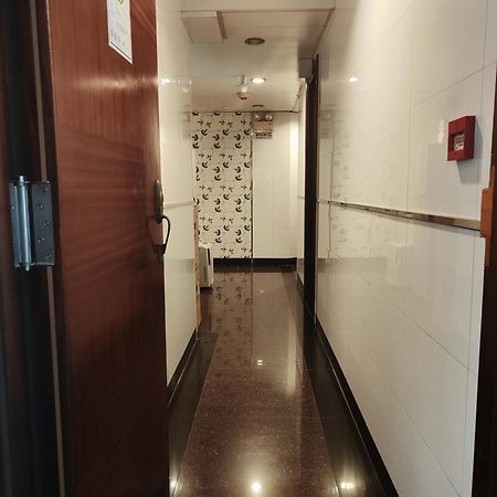 Four Seasons Hostel Hong Kong Extérieur photo