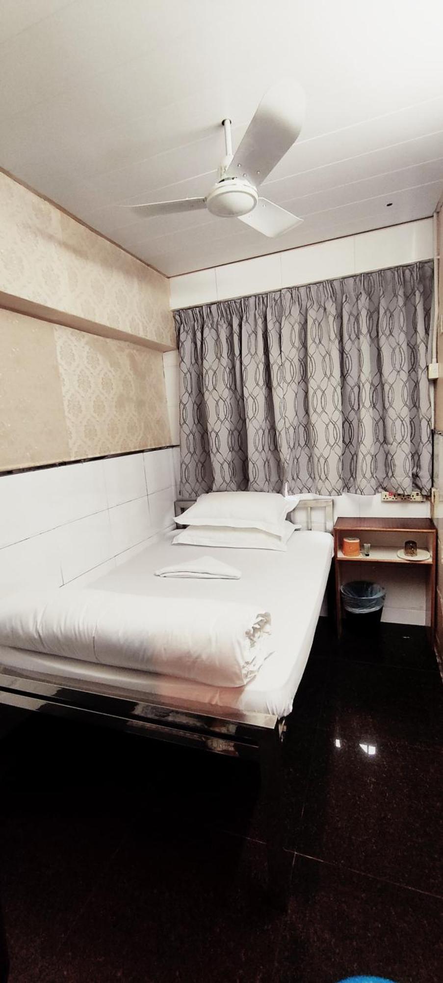 Four Seasons Hostel Hong Kong Extérieur photo